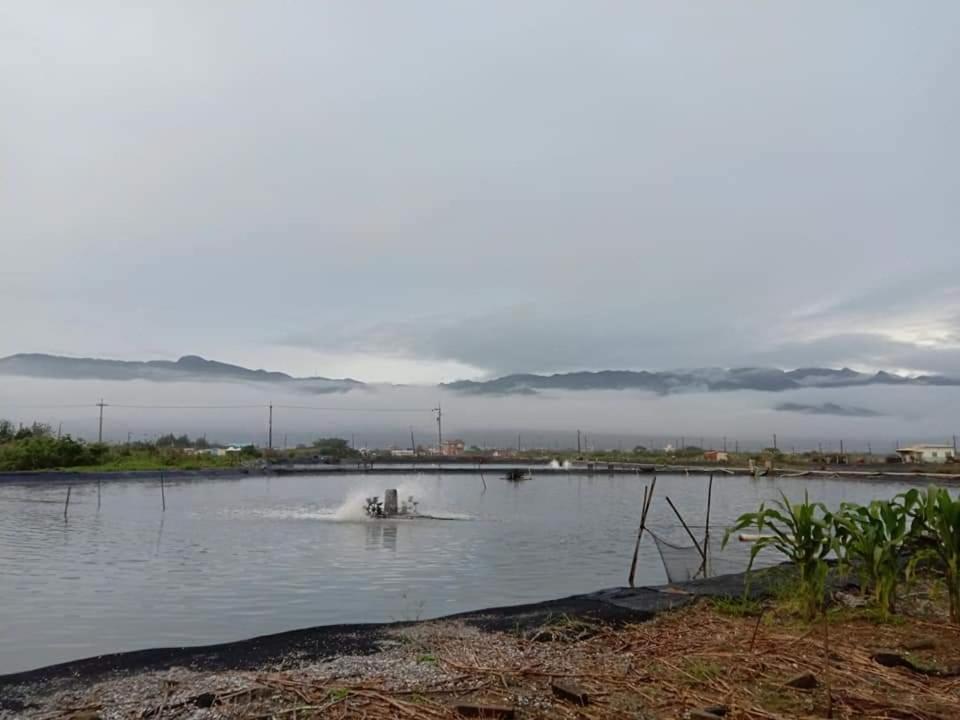 Yu Hai B&B Jiaoxi Buitenkant foto