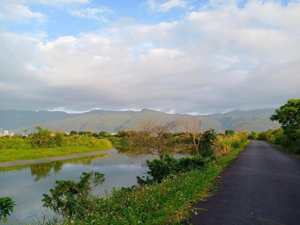 Yu Hai B&B Jiaoxi Buitenkant foto